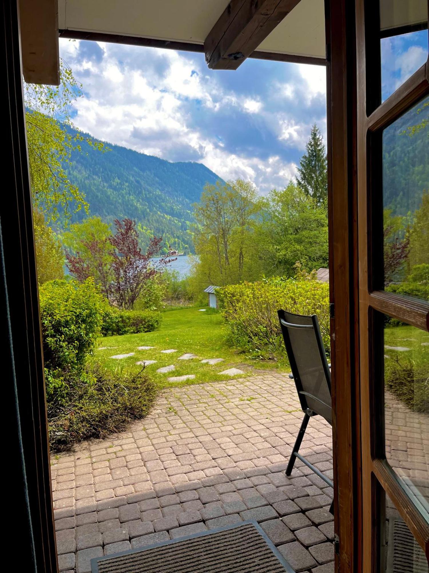 Chalets Zoehrer - Wohnen Am Wasser Weissensee Exterior foto