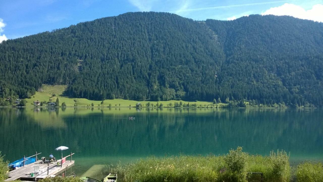 Chalets Zoehrer - Wohnen Am Wasser Weissensee Exterior foto